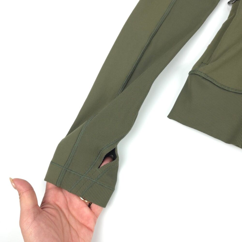LULULEMON Bhakti Yoga Jacket Fatigue Green Athleisure Running Sporty Training 8 - Picture 5 of 12